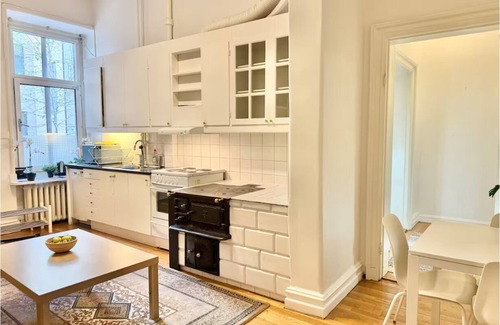 Centrum Apartamento | City Center 2BR Apt - Perfect for Workers & family