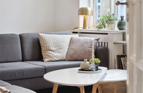 Aalborg Apartamento | City center apartment w/large private balcony