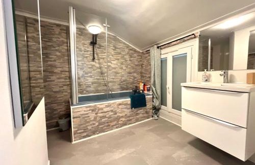 Saint-Germain-en-Laye Apartamento | City Center - Duplex Studio - Close to RER