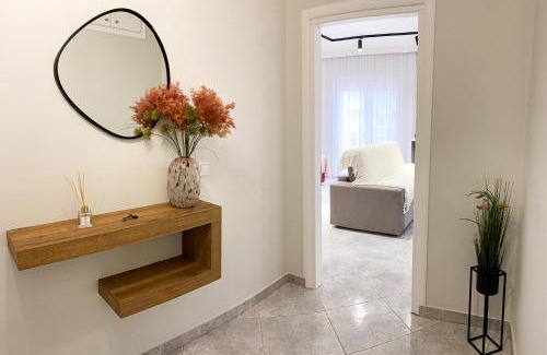 Xanthi Apartamento | City Center Hub