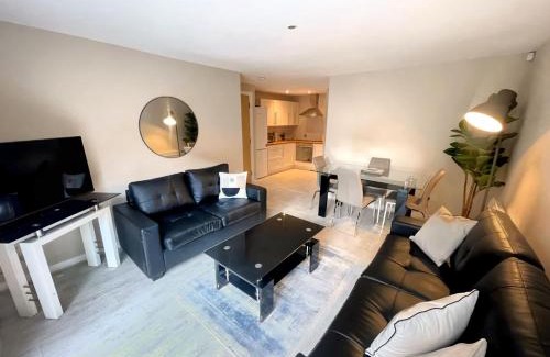 Chinatown Apartamento | City Centre 2BR Apt - Balcony - Free Parking