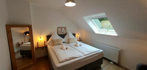 Weitmar-Mark Apartamento | City Chalet - 73m2-Boxspringbett-neu renoviert-Küche-sehr ruhig