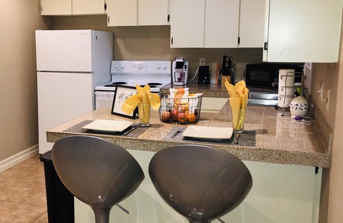 Alhambra Casa | Acogedora Central Phoenix 1 Bd Guesthouse