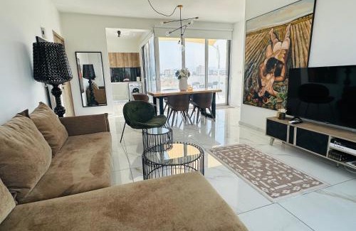 Ayios Dhometios Apartamento | City Lights - Luxury Penthouse - Panoramic view - Near Unic