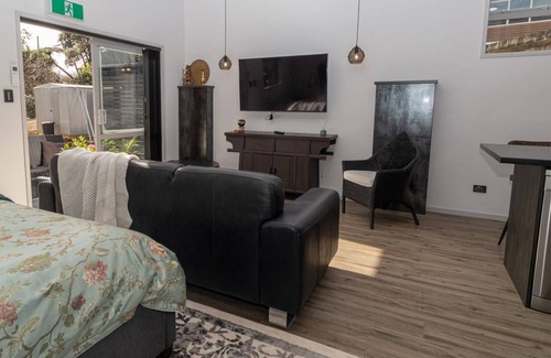 New Plymouth Apartamento | CITY LIVING APARTMENT THREE