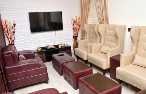 Ajah Hotel | City Nest Hotel