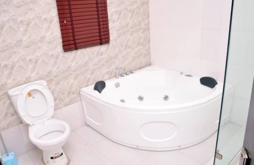 Ajah Hotel | City Nest Hotel