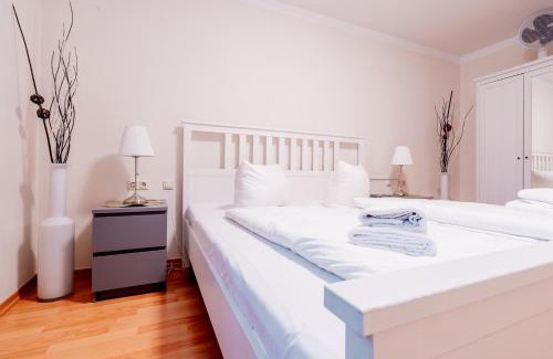Reudnitz-Thonberg Apartamento | City Park Apartments - #11-12 - Apartments mit Ambiente am Park