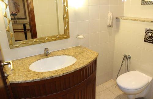 Deira Apartamento | City Seasons Suites