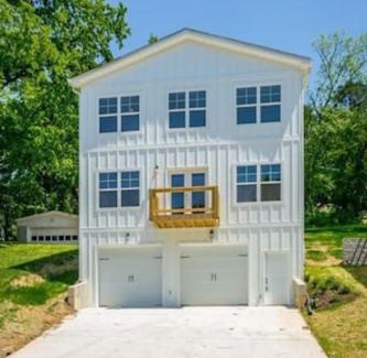 Chattanooga Casa | City Side Comfort in Missionary Ridge - hot tub