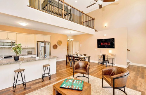 Chattanooga Casa | City Side Homes with a hot tub & game room!