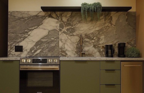 East Allegheny Apartamento | City view 2 BEDS Free Parking Urban Escape