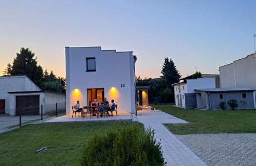 Lubliniec Casa | Cityhouse Lubliniec Modern holiday residence for business and family stays
