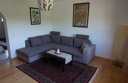 Niederberg Apartamento | Citynahe Wohnung Festung Ehrenbreitstein 65m² mit großem Garten