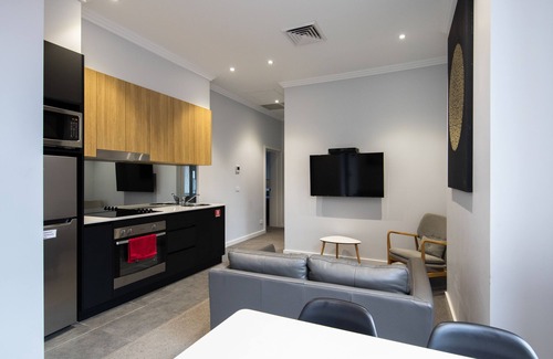 Wagga Wagga Hotel | Civic Apartments