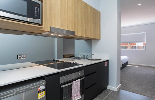 Wagga Wagga Hotel | Civic Apartments