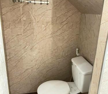 Binh Thuy Hotel | CKC Motel - Near Can Tho City Center