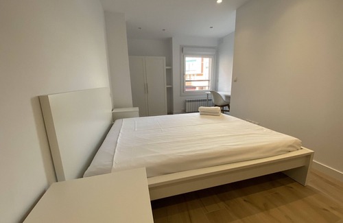 Ermitagana Apartamento | Clínica Universitaria y Hospitales - G