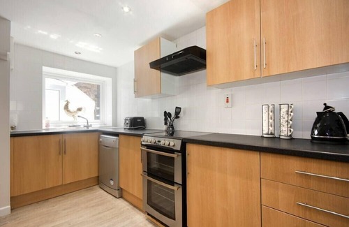 Warkworth Cabaña | CLARA'S COTTAGE, family friendly in Warkworth