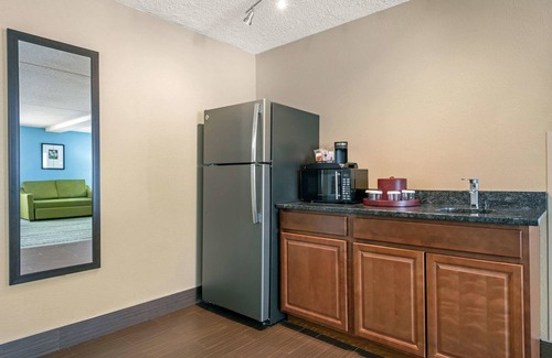 Lexington Hotel | Clarion Hotel Conference Center - North