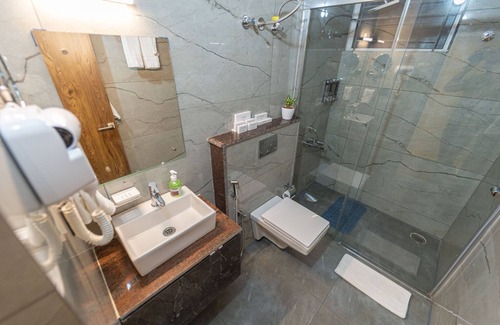 Bengaluru Hotel | Clarks Inn, Airport Bangalore