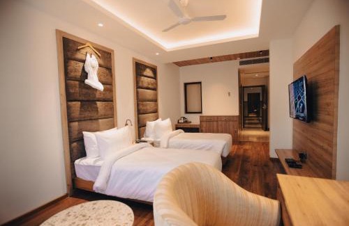 Bullawala Hotel | Clarks Inn Express, Dehradun