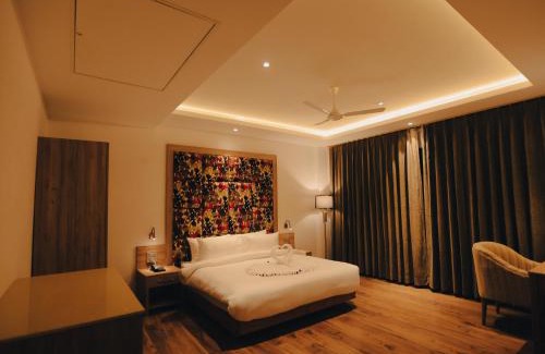 Bullawala Hotel | Clarks Inn Express, Dehradun