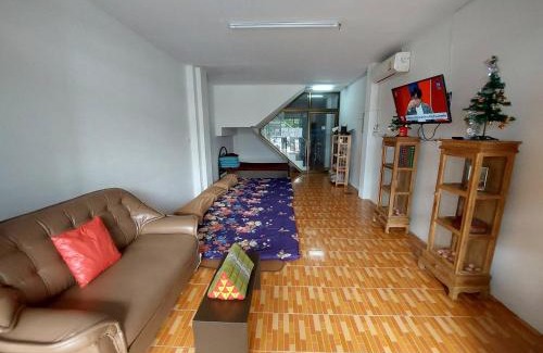 Hat Yai Villa | Classic 6 Home Stay Hatyai