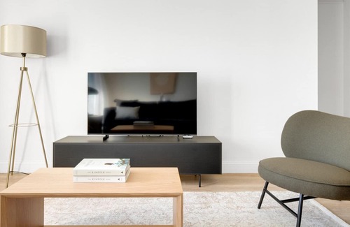 Allston Apartamento | Classic Allston 1BR w/ W/D, close to BU & Packards Corner, by Blueground