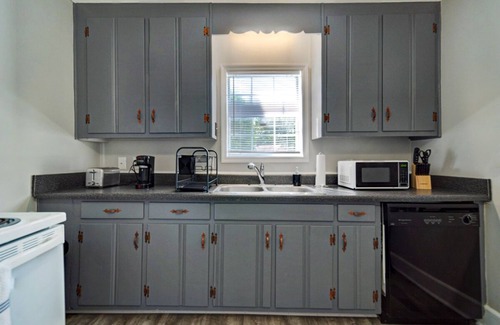 Murfreesboro Apartamento | Classic Country Condo 30 mi to Nashville at 1/3 the price!