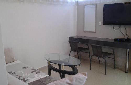 Eilat Apartamento | Classic Inn באווירה כפרית