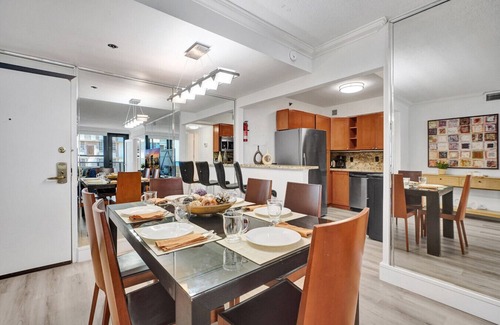 Miami Beach Apartamento | Classic Resort Amenities Condo Steps from the Beach with Gym & Pool 1208