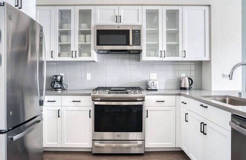 Central San Mateo Apartamento | Classic San Mateo 1BR w/ Gym, A/C & W/D, nr Caltrain, by Blueground