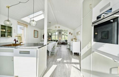 Bork Havn Casa | Classic Seaside Hotel Feel In Ringkøbing Fjord