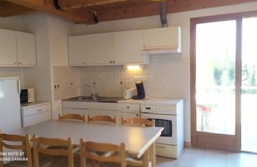 Grospierres Casa | *** casa clasificada con piscina climatizada cerca de las gargantas de l'Ardèche