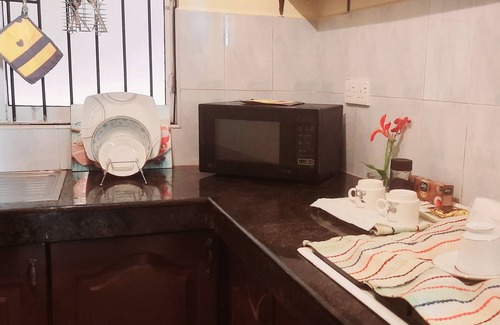 Wellawatta North Apartamento | Classy One Bedroom Apartment in Colombo Peaceful ,Comfortable and Convenient