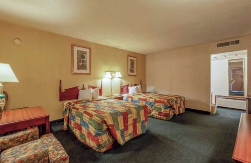 Allison Hotel | Clean, Accessible Room for Your Trip Through Gallup City & Route 66 Sights