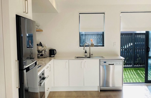 Hobsonville Casa | Clean and Tidy 2 Bedroom Townhouse With Playroom. Perfect for Families