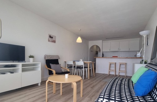 Empuriabrava Apartamento | Limpio y Apartamento bien mantenido en la playa de Empúriabrava, ambiente familiar.