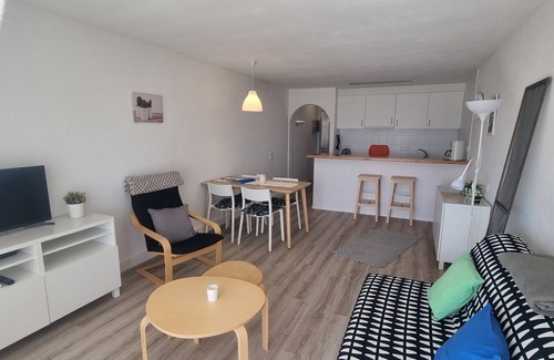 Empuriabrava Apartamento | Limpio y Apartamento bien mantenido en la playa de Empúriabrava, ambiente familiar.