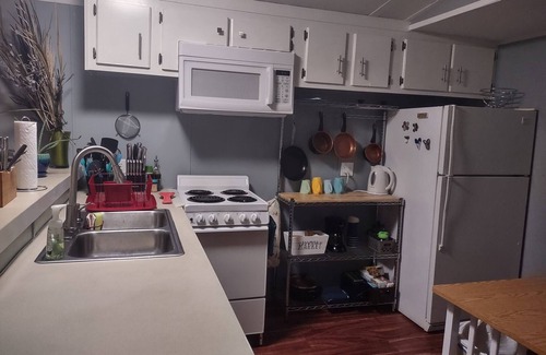 Saint Andrews Casa | Clean, Cozy Home W Kitchen Near I-24 Pet Friendly