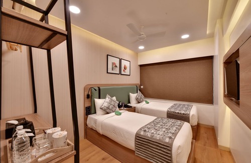 Andheri East Hotel | Click Hotel Andheri MIDC
