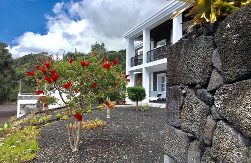 Pico Villa | Cliff-Top Villa frente al mar con jardines y piscina privada
