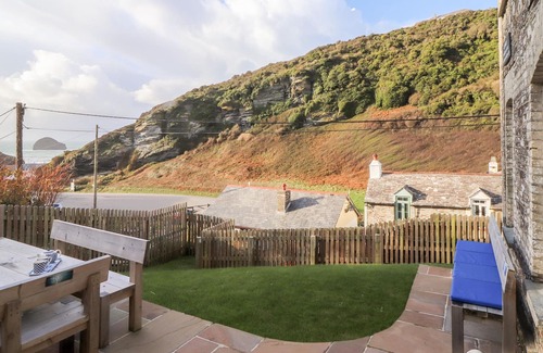 Trebarwith Strand Cabaña | Acantilado, TREBARWITH STRAND