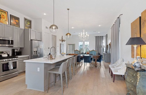 Faubourg Lafayette Casa | Clio Street Masterpiece- 3BR Ubicación ideal: diseñado profesionalmente