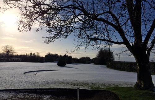 Fivemiletown Cama Y Desayuno | Clogher Valley Golf Club