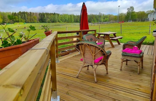 Givonne Casa | Casa Vacacional cerca del Lago en Clos du Bannet