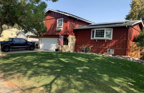 Aurora Casa | close 2 Aurora hospitals, Cherry creek state park, 10 min Downto, 20 min 2 Dia