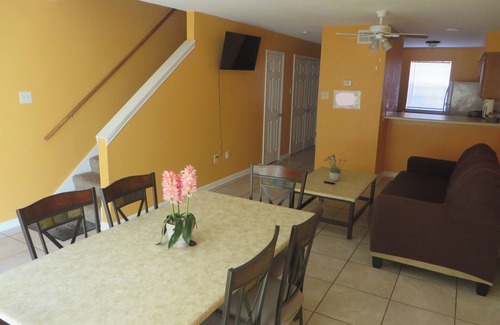Kenner - Louis Armstrong International Airport Apartamento | Close to Airport and Store