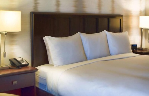 Fort Worth Hotel | Close to Attractions! On-Site Restaurant, Indoor Pool, Hot Tub, Free Parking